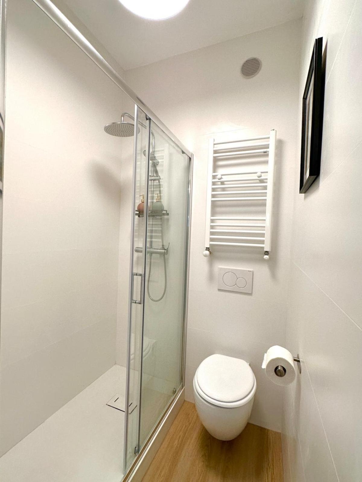 Appartement Southern M1 Red Line Metro 20 Min To Center